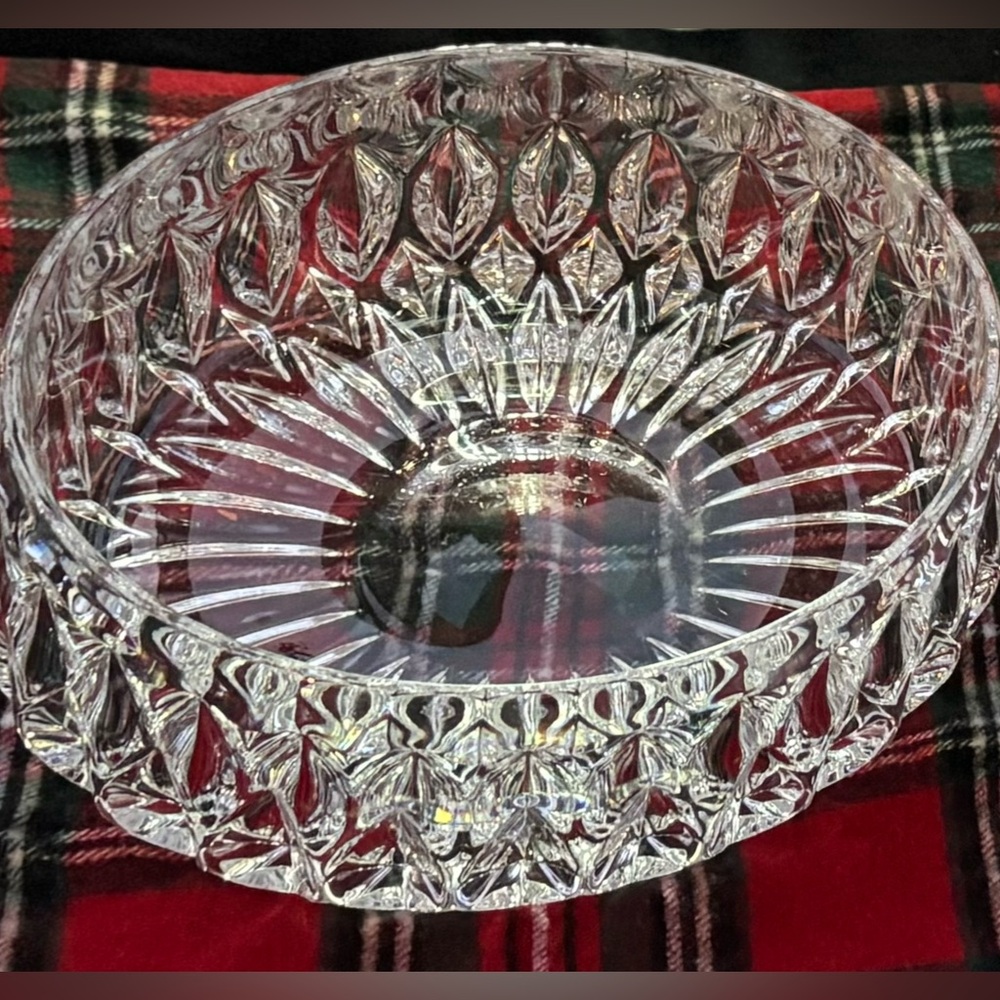 BOHEMIA Elegant Crystal Bowl.